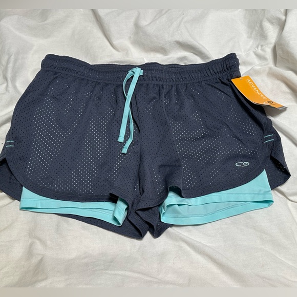 Brand new shorts - Picture 1 of 6